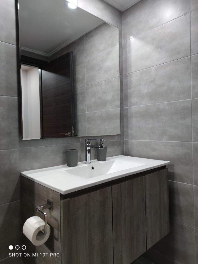 1Apartments Artemis Luxury Экстерьер фото