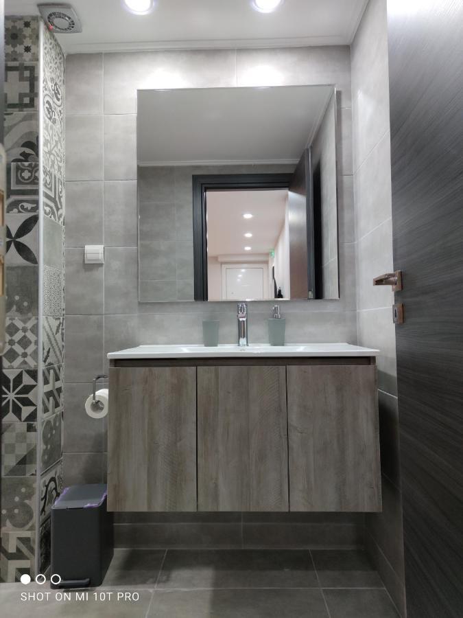 1Apartments Artemis Luxury Экстерьер фото